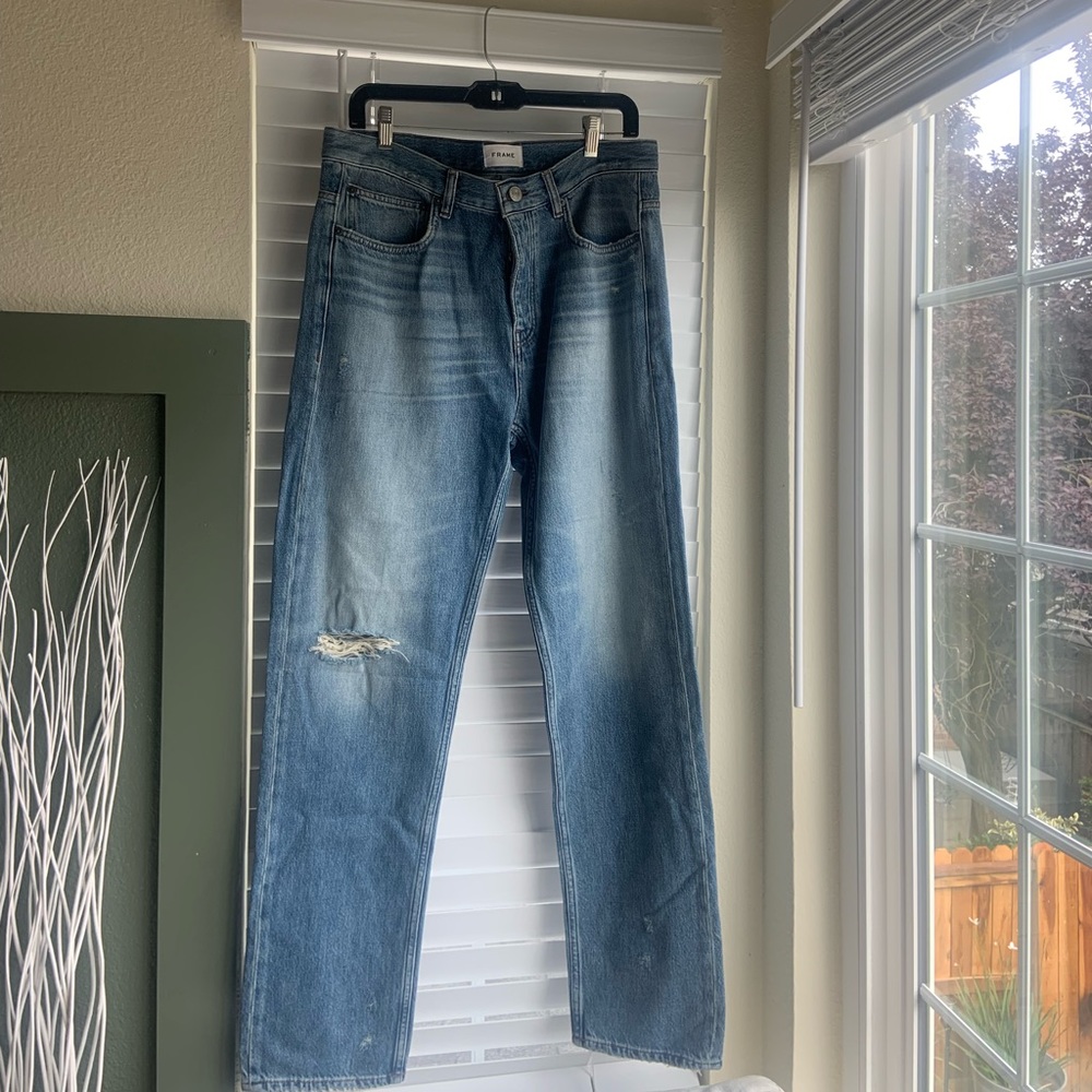 Frame Light Wash Jeans